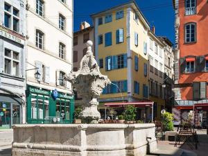 Maisons de vacances Gite 10 pers avec 4 chambres et 3 salles d'eau, animaux admis - FR-1-582-94 : photos des chambres