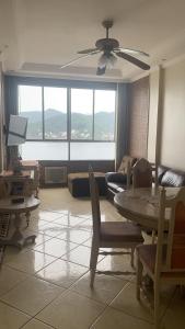 Apartamento de dois dormitórios com vista incrível