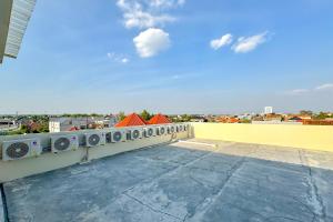 Urbanview Olive Near Graha Saba Buana Surakarta