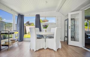 2 Bedroom Cozy Home In Otterup