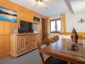 Holiday Apartment in Mittelberg with Wifi