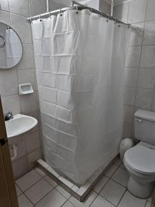 Cercano a playas y comercios