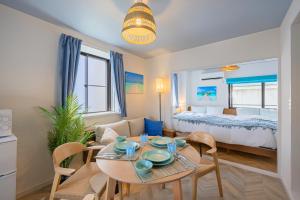 LAGOON Suite OHANA - 2 Serta double bed & Asian resort sofa, #205, 11 minutes to Asakusa - Appartements, Tokyo
