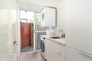 Abbys Villa - 3BR - Pool - Tennis - Family