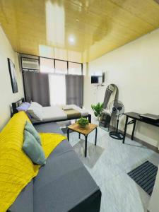 Complete Amenities Cozy Studio with Balcony