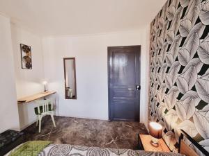 Maisons de vacances Gite de Charme Isole, Ferme Authentique, 4 Chb, Jardin, Randonnees, Val Joly a Proximite - FR-1-510-204 : photos des chambres