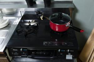 GS42 名古屋栄Area食卓あり和洋ルーム観光家族旅行ビジネスに最適 A Japanese Western style room with dining area in the Sakae area of Nagoya Ideal for sightseeing family trips and business trips