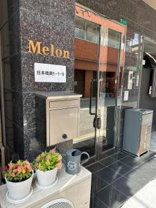 201 Melon Home難波日本橋 徒歩10分黒門市場 徒歩5分心斎橋 1駅 34平方メートル広いお部屋