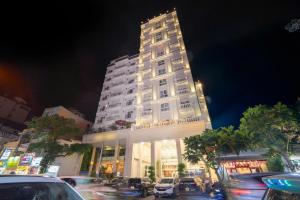 Galliot Hotel Nha Trang