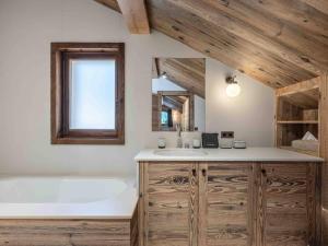 Chalet chic à Méribel avec sauna et bain nordique - FR-1-565-133