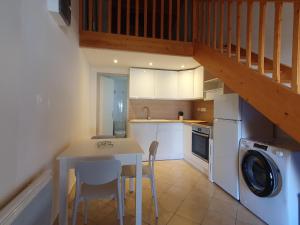 Maisons de vacances Charmante villa pres plage pour 2 personnes - FR-1-476-244 : photos des chambres