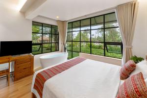 Cuc Phuong Mineral Retreat