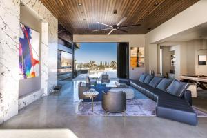 Gatsby by Fieldtrip 5 Bd Modern Luxury with Infinity Pool Game Room