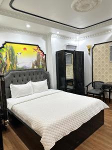 Roselle Grand Hotel Hanoi