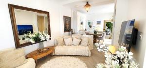 Incredible Bronte Beach views from large balcony