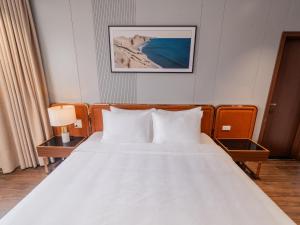 San Hanoi Hotel & Gaming