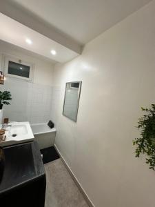 Appartements Charmant Appartement F2 : photos des chambres