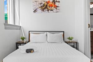 Bright Studio Unit in Historic Louisville #311