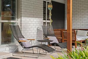 Salt and Stone Modern Pearl Beach Stay 2 Mins to Ocean