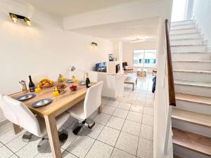 Sea & Sun WindMill Apartment by Be Cherish