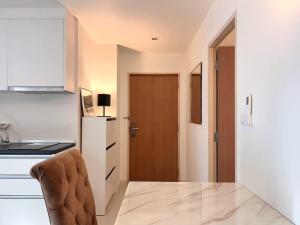 Best City Location with 3-min Walk to Everything