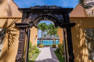 Coral Cove Beachfront Villa - Koh Chang