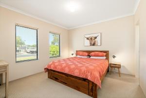 Golden Summers - Dunsborough Beach Escape