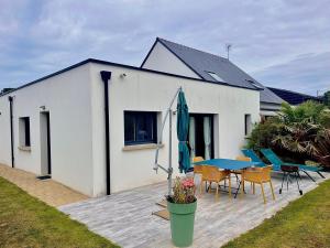 Maisons de vacances Gite de Ker Ravel : Maison 1 Chambre