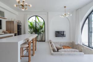 Charming 1BR Villa with Pool and Wooden Interior