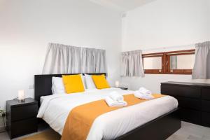 Stylish Central Apartment