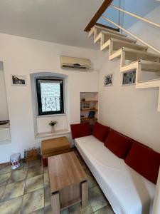 Skalina city center studio apartment