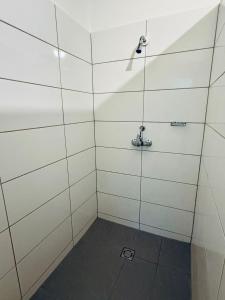 NUMBR25 - self service & low budget Hotel