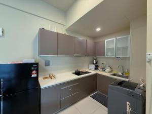 Spacious Family 2BR Balcony Comfy Regalia Suites