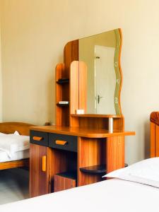 Riverside Hotel Colombo