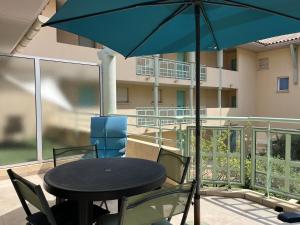 Port Frejus Quartier Latin 4, 100m des plages, Studio