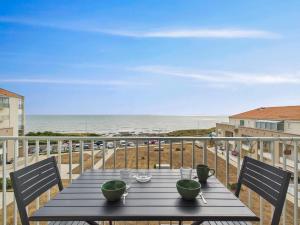 Face à l'océan - Appart pour 4 avec balcon - 4hvězdičkové hotely ve městě Les Bussolleries