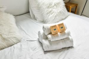 Parisian studio near Place de la République