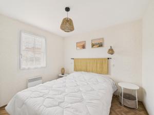 Maisons de vacances Jardin et veranda - Maison pour 6 a St Gilles : photos des chambres