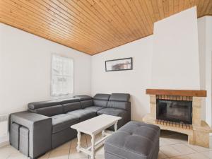 Maisons de vacances Jardin et veranda - Maison pour 6 a St Gilles : photos des chambres