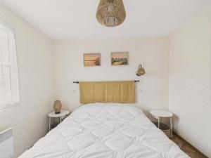 Maisons de vacances Jardin et veranda - Maison pour 6 a St Gilles : photos des chambres