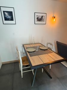 La Maison au fond du jardin