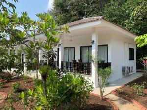 Simons Bungalows