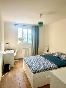 Appartement lumineux 3 chambres avec balcon et parking à Boutonnet