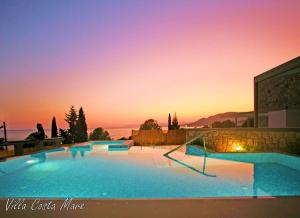 Villa CostaMare - enjoy lazy days on the private Pool-Jacuzzi