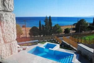 Villa CostaMare - enjoy lazy days on the private Pool-Jacuzzi