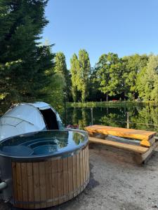 HPN 2025 camping au bord du lac