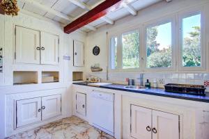 Maisons de vacances Cat Love - Piscine Privee : photos des chambres