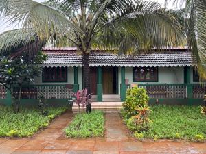 Golden Pearl Beach Resort