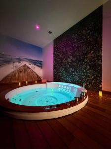 Villas L'Evasion des Sens - Spa Sauna Hammam Jacuzzi : photos des chambres
