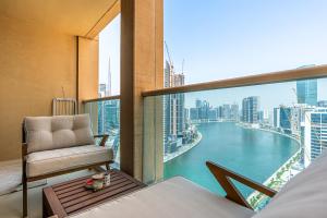 Lush 1BR with Canal View, 9 minutes to Dubai Mall